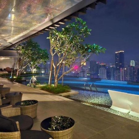 Axon Suites Pavilion By Victory House Куала-Лумпур Экстерьер фото